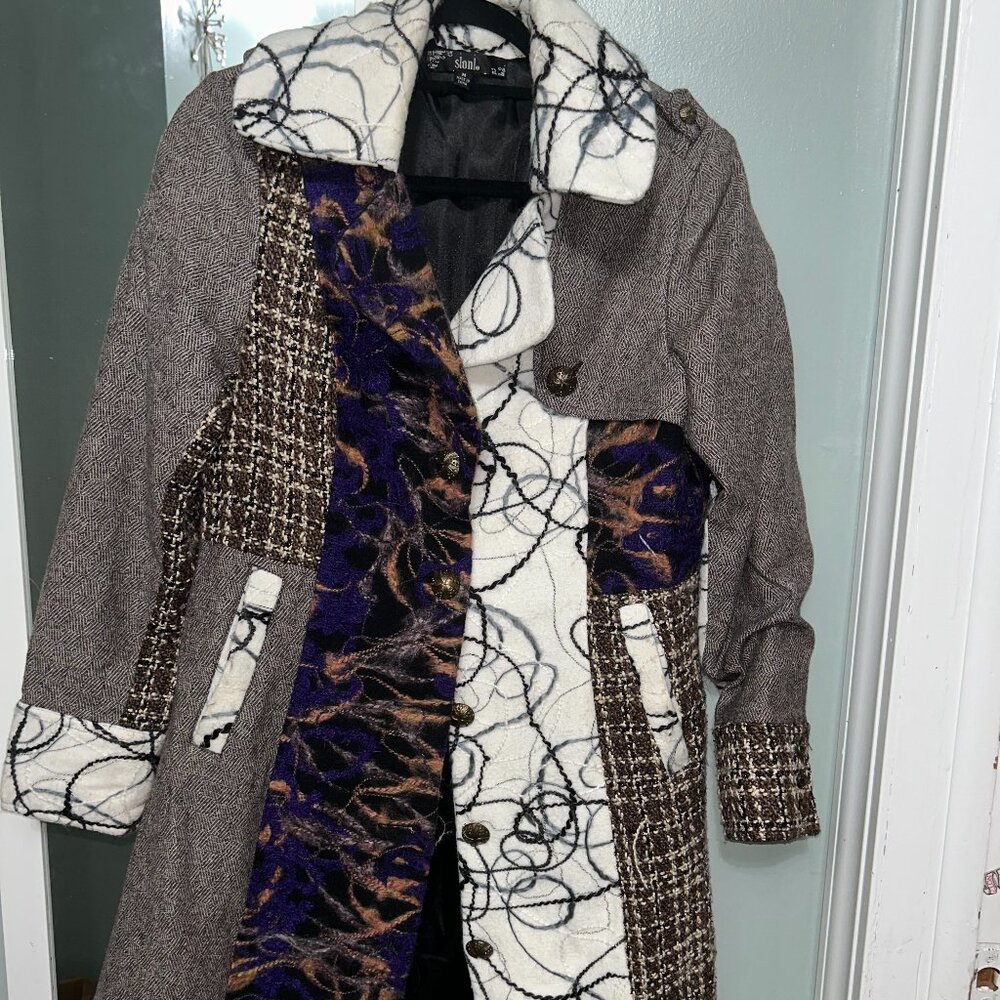 Slonl Vibrant style Peacoat Size M